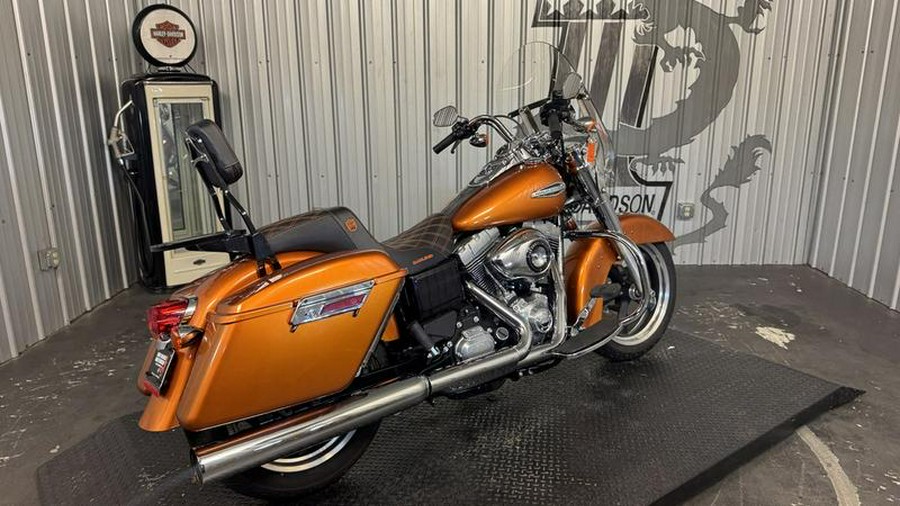 2014 Harley-Davidson® FLD - Dyna® Switchback™