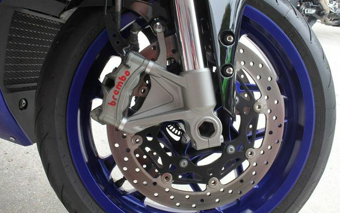 2025 Yamaha YZF-R1 R1