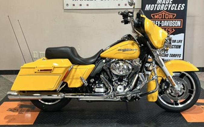 2013 Harley-Davidson FLHX - Street Glide