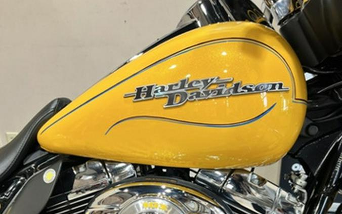 2013 Harley-Davidson FLHX - Street Glide
