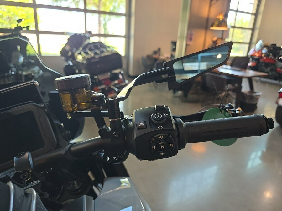 RA1250ST 2025 Pan America® 1250 ST