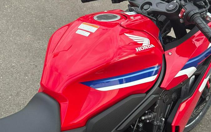 2026 Honda® CBR650R E-CLUTCH E-Clutch