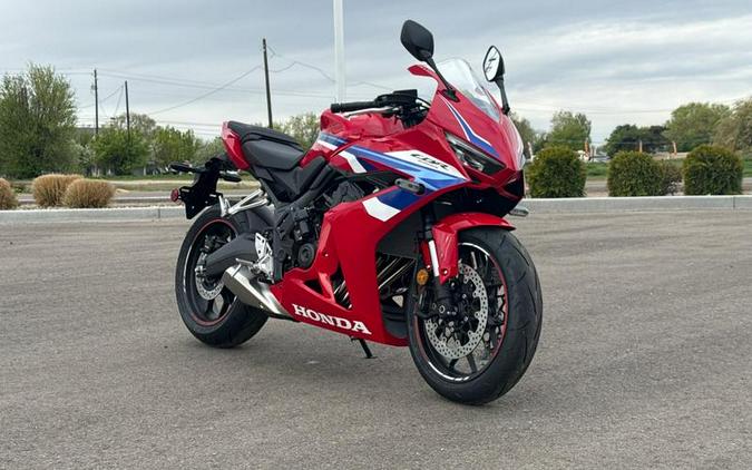 2026 Honda® CBR650R E-CLUTCH E-Clutch