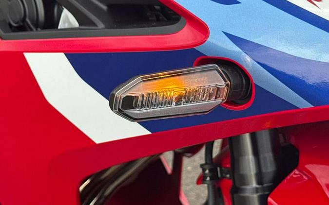 2026 Honda® CBR650R E-CLUTCH E-Clutch