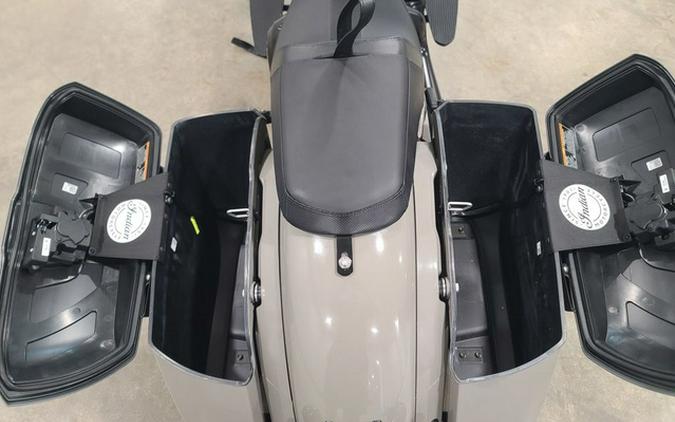 2023 Indian Springfield Dark Horse Quartz Gray