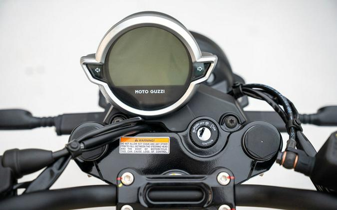 2027 Moto Guzzi V7 Stone