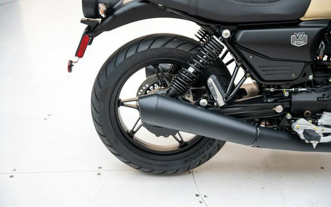 2027 Moto Guzzi V7 Stone