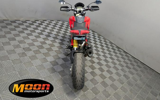 2016 Ducati Hypermotard 939 Red