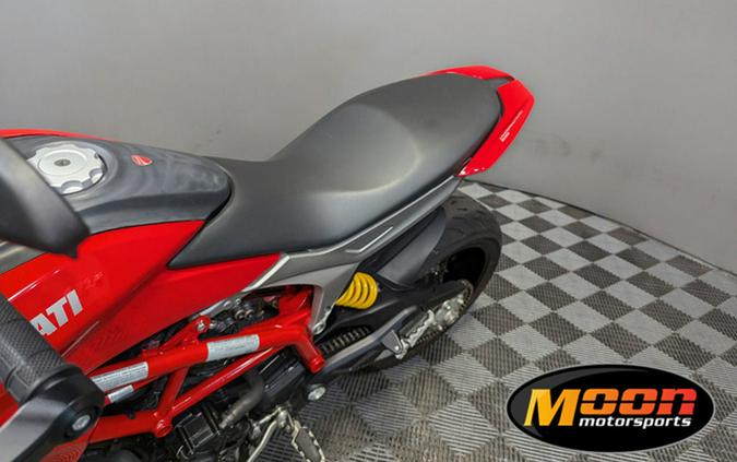 2016 Ducati Hypermotard 939 Red