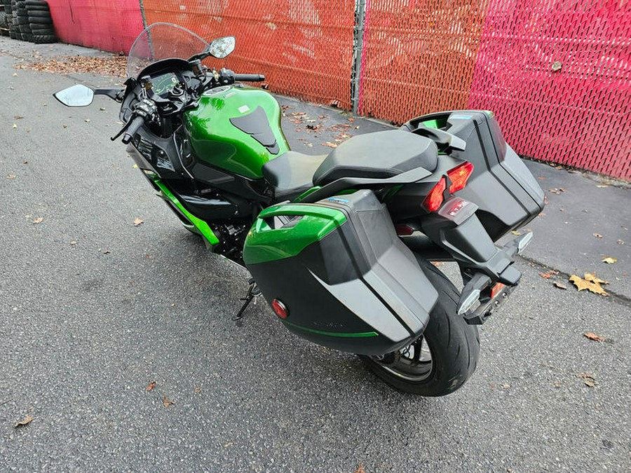 2023 Kawasaki Ninja H2® SX SE