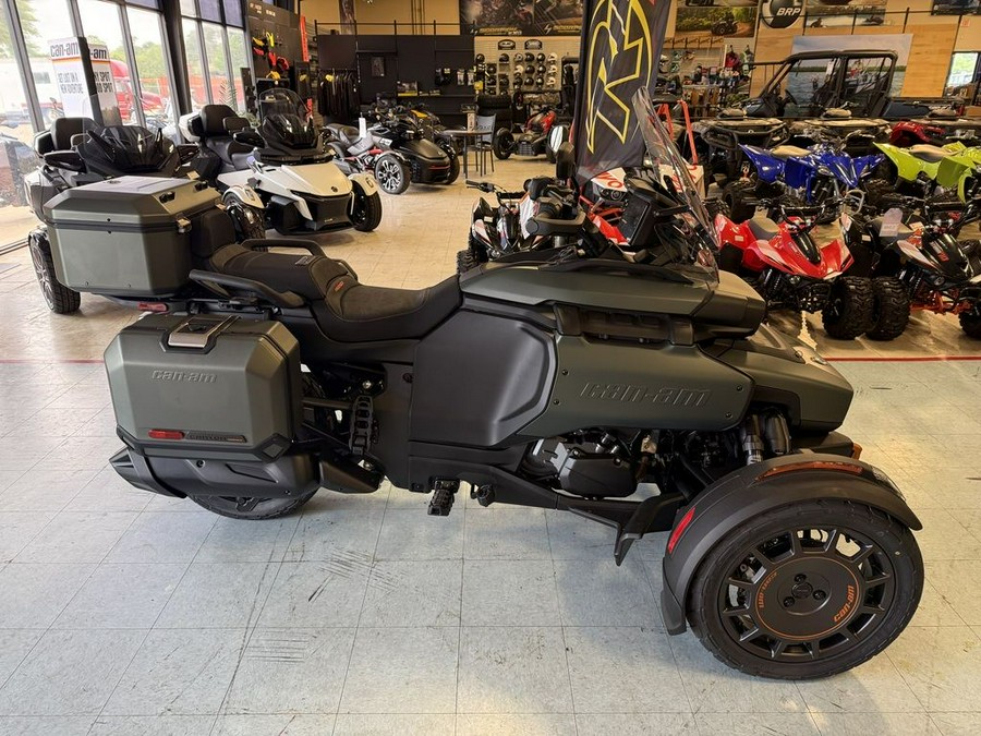 2025 Can-Am® Canyon Redrock