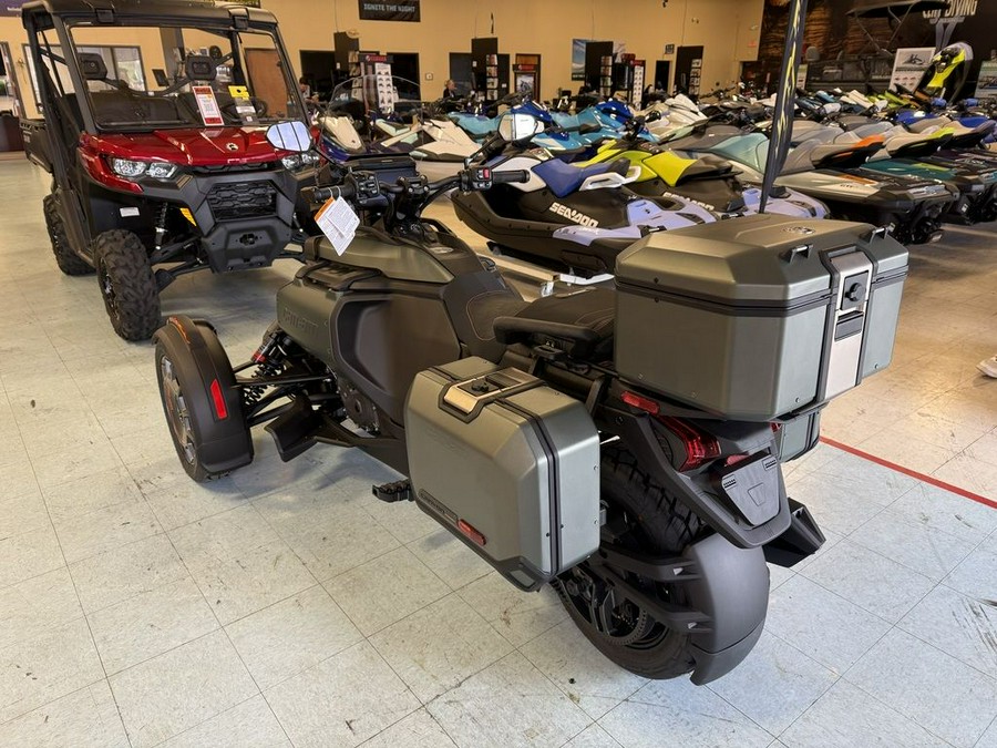 2025 Can-Am® Canyon Redrock