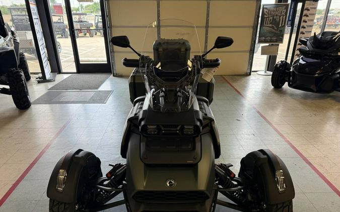 2025 Can-Am Canyon? Redrock