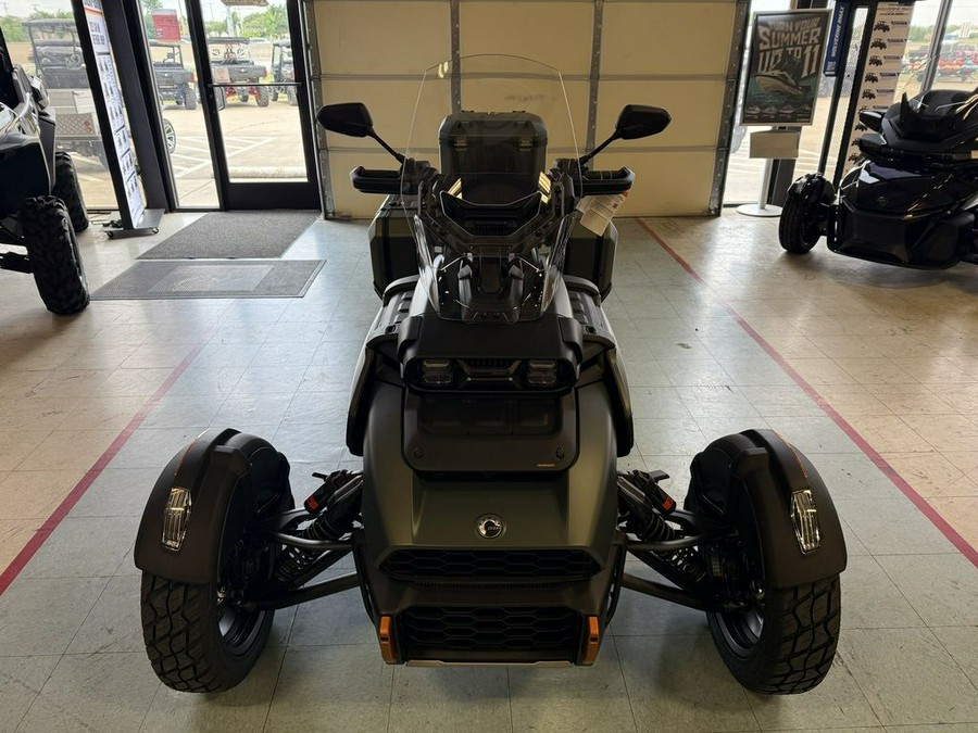 2025 Can-Am® Canyon Redrock