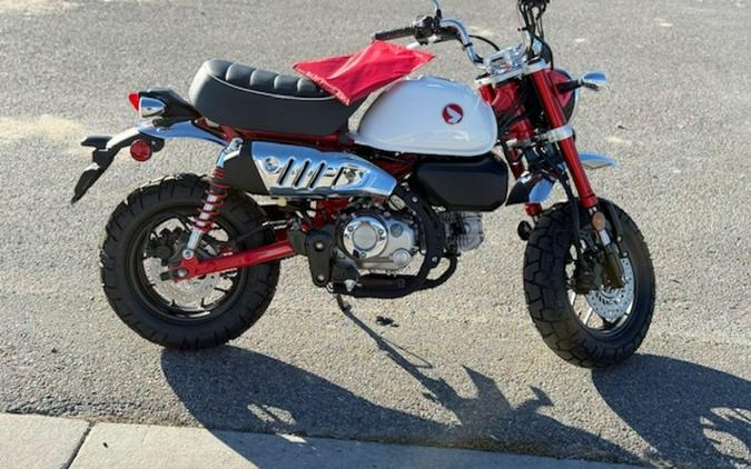 2025 Honda Monkey ABS