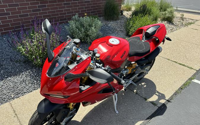 2026 Ducati Panigale V2 S Ducati Red