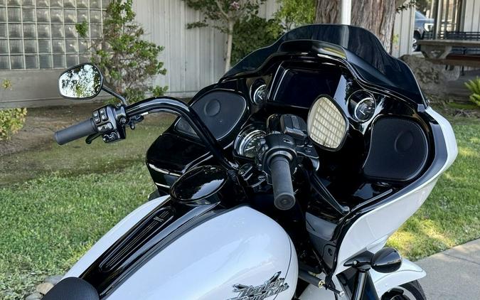 FLTRT 2025 Road Glide® 3