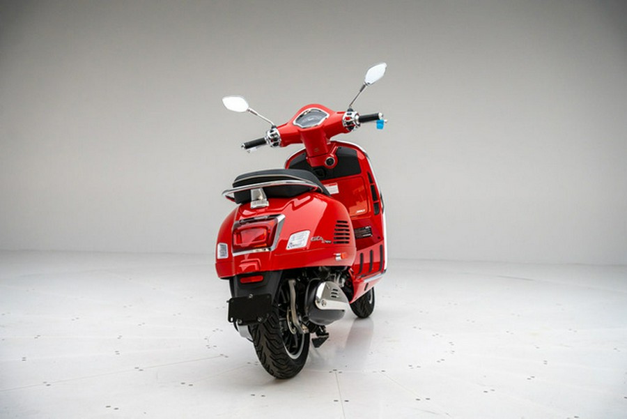 2027 Vespa GTS 310 Super