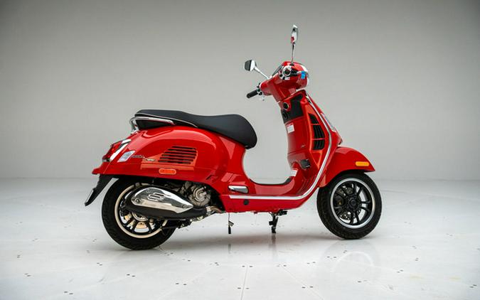2027 Vespa GTS 310 Super