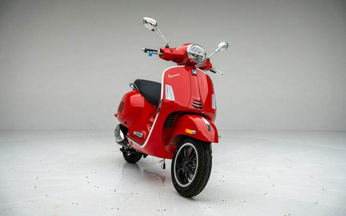 2027 Vespa GTS 310 Super