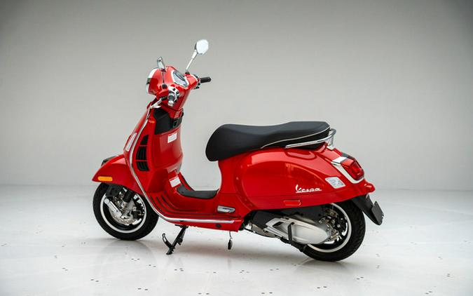 2027 Vespa GTS 310 Super