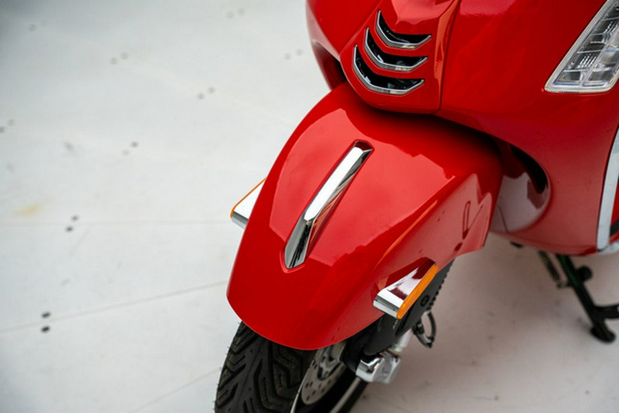 2027 Vespa GTS 310 Super