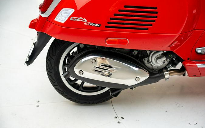 2027 Vespa GTS 310 Super