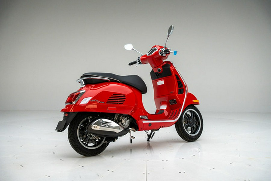 2027 Vespa GTS 310 Super
