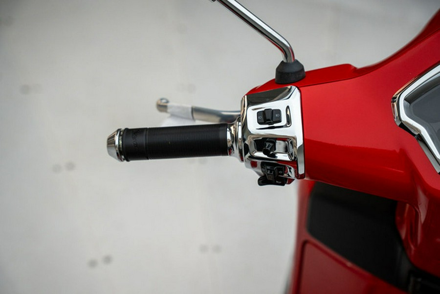 2027 Vespa GTS 310 Super