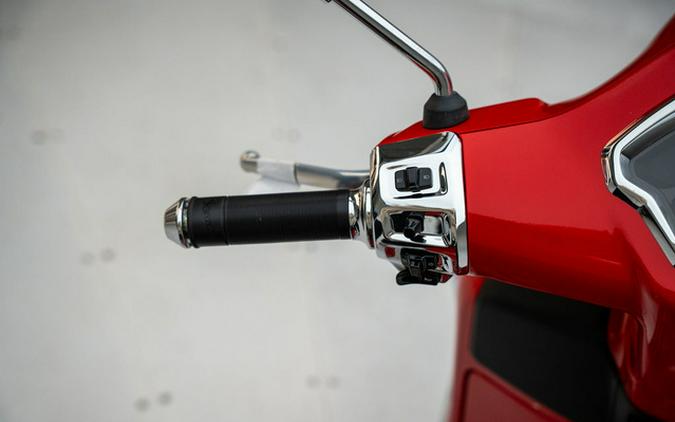 2027 Vespa GTS 310 Super