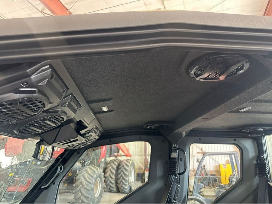 2025 Kawasaki METALLIC BLUISH GRAY RIDGE XR CREW LIMITED HVAC