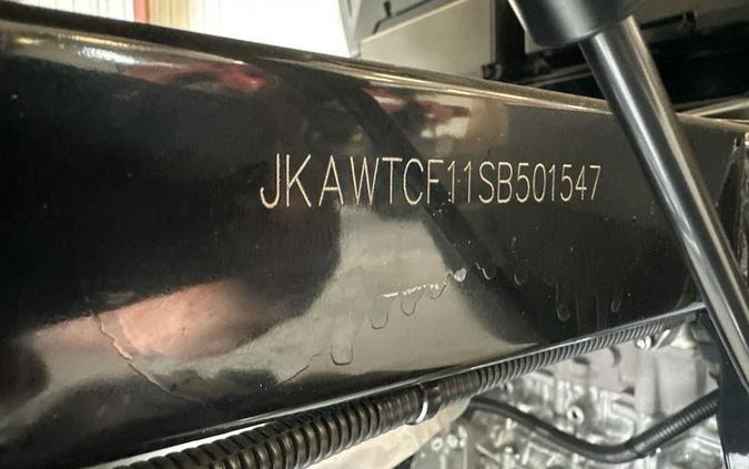 2025 Kawasaki METALLIC BLUISH GRAY RIDGE XR CREW LIMITED HVAC