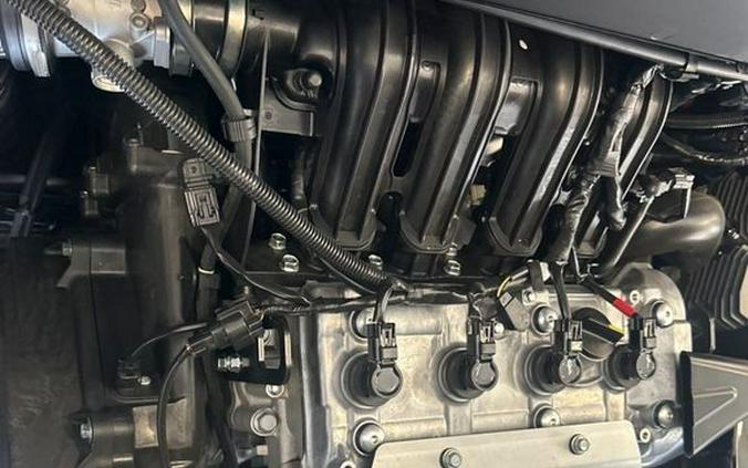 2025 Kawasaki METALLIC BLUISH GRAY RIDGE XR CREW LIMITED HVAC