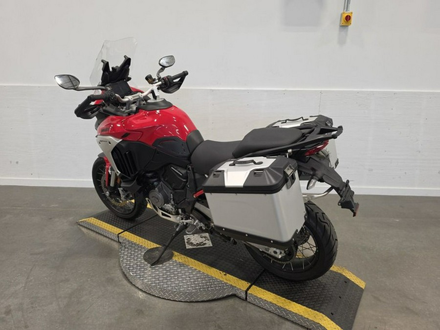 2024 Ducati Multistrada V4 S Travel & Radar Red