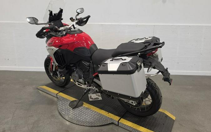 2024 Ducati Multistrada V4 S Travel & Radar Red