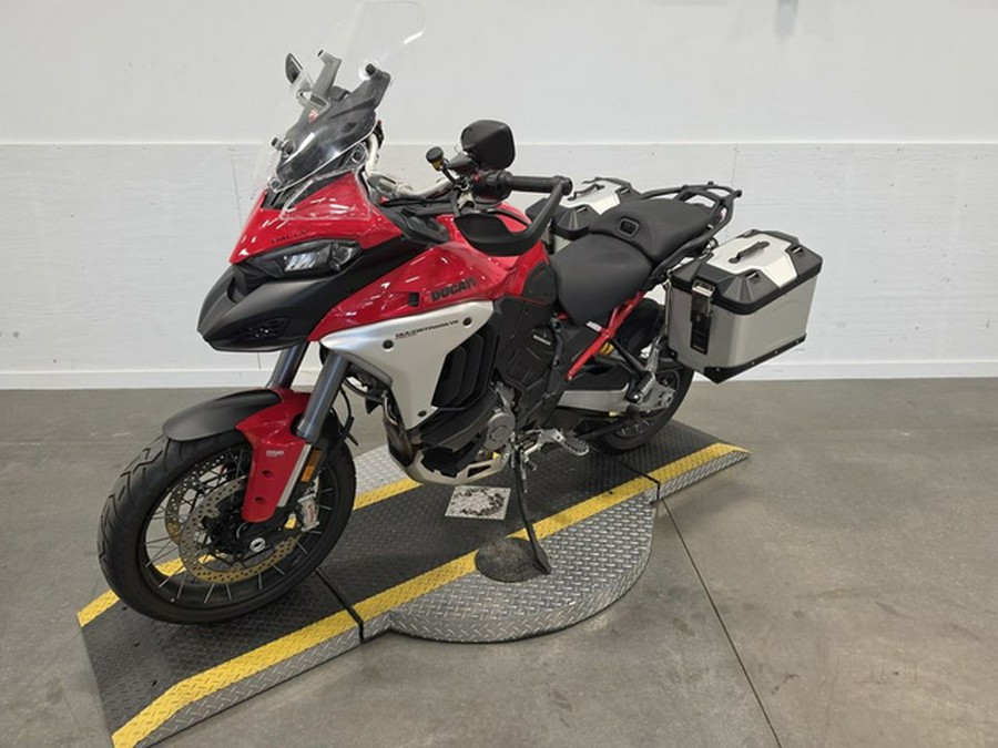2024 Ducati Multistrada V4 S Travel & Radar Red