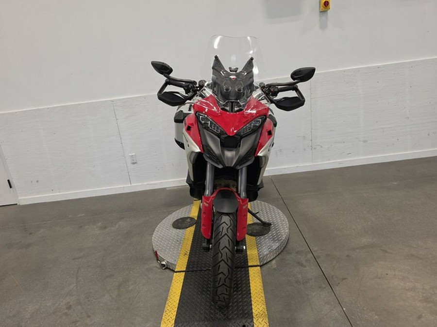 2024 Ducati Multistrada V4 S Travel & Radar Red