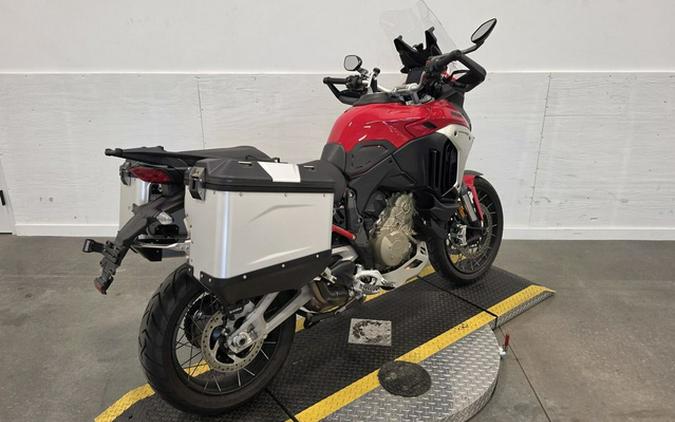 2024 Ducati Multistrada V4 S Travel & Radar Red