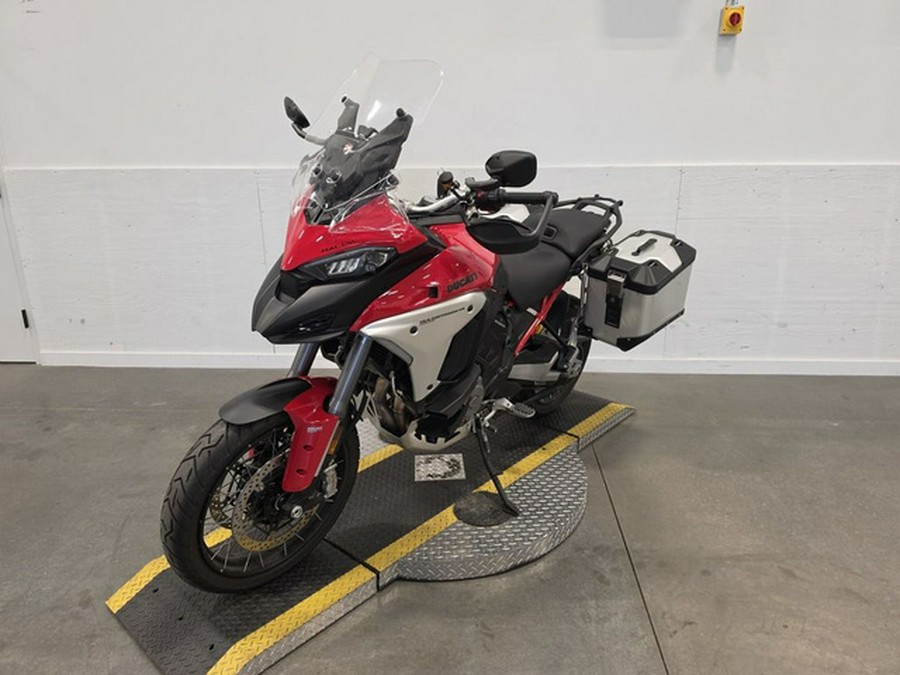 2024 Ducati Multistrada V4 S Travel & Radar Red