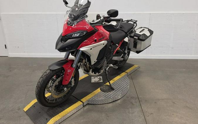 2024 Ducati Multistrada V4 S Travel & Radar Red