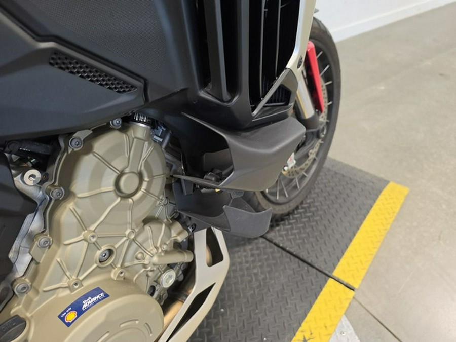 2024 Ducati Multistrada V4 S Travel & Radar Red