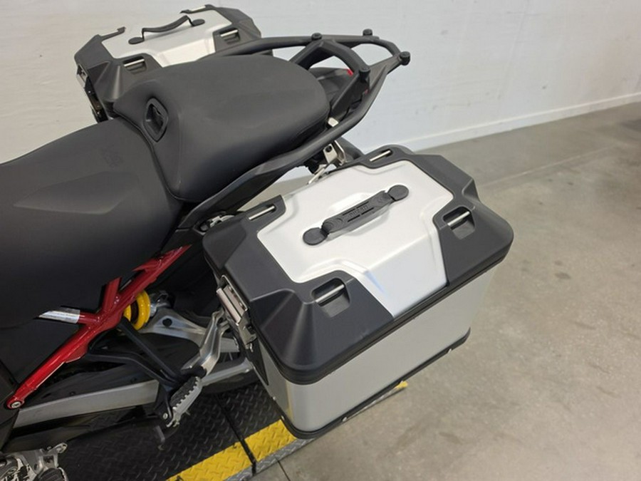 2024 Ducati Multistrada V4 S Travel & Radar Red