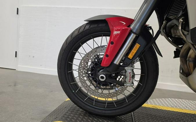 2024 Ducati Multistrada V4 S Travel & Radar Red