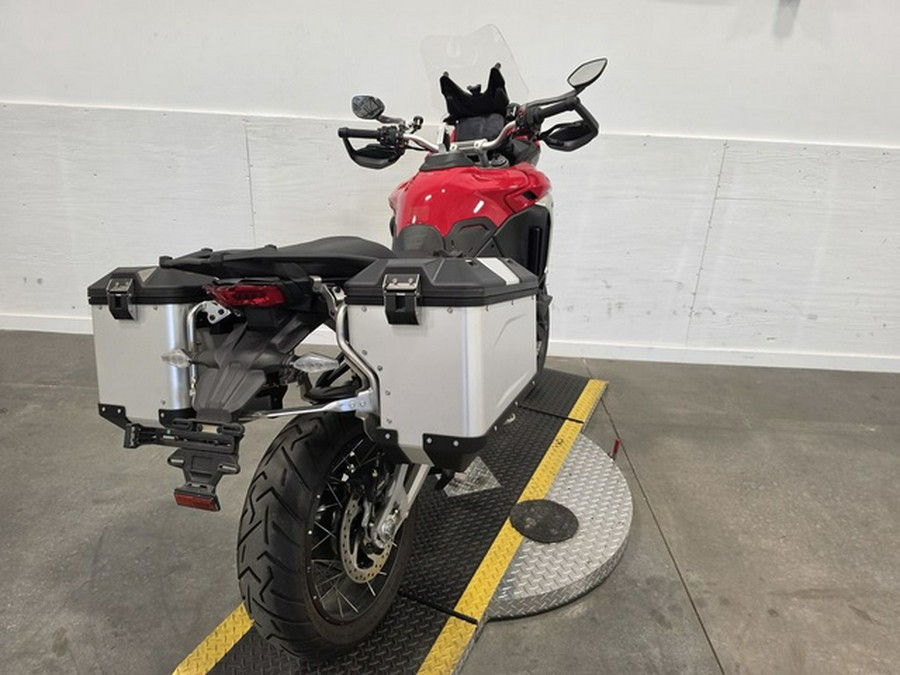 2024 Ducati Multistrada V4 S Travel & Radar Red