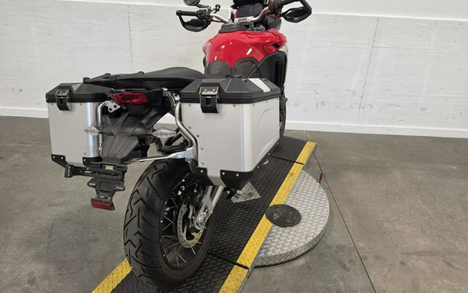 2024 Ducati Multistrada V4 S Travel & Radar Red