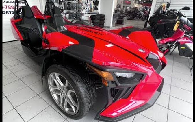 2021 Polaris Slingshot SL Review: With AutoDrive and Paddle Shifters