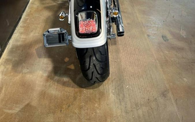 2003 Harley-Davidson FXSTDI - Softail Deuce Injection