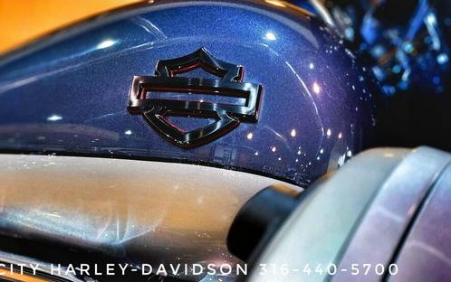 USED 2019 Harley-Davidson CVO Street Glide, FLHXSE