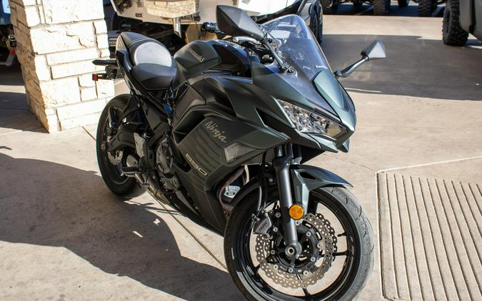 2025 KAWASAKI NINJA 650 ABS