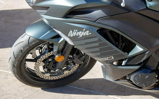2025 KAWASAKI NINJA 650 ABS